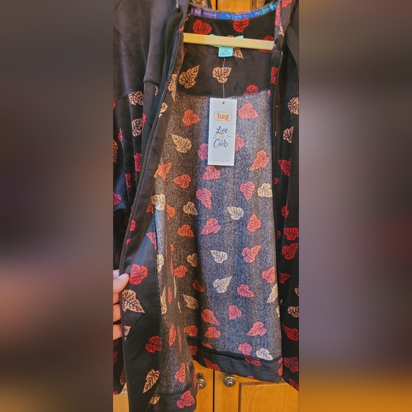 NWT | Lug Ranger Silky Fleece Zip-Front Hoodie - Picture 6 of 12